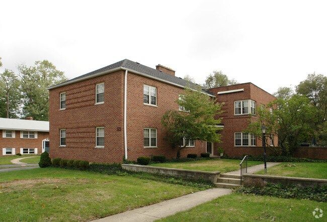 Building Photo - 1990 Elmwood Ave