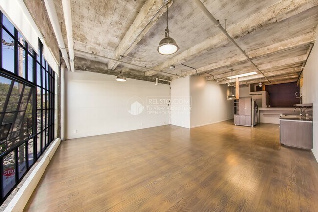 Foto del edificio - 2711 18th St