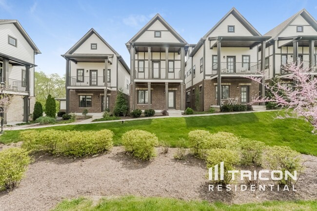Foto del edificio - 1236 Hillwood Private Cove