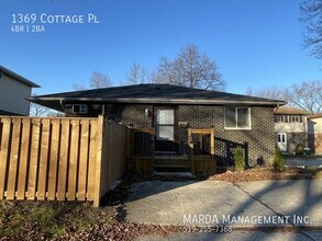 Building Photo - 1369 Cottage Pl