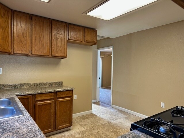Foto del edificio - Modesto 3 Bedroom 2 Bathroom Home.