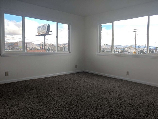 Foto del edificio - 1761 Stewart St
