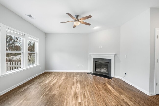 Building Photo - 4622 Meshack Ave