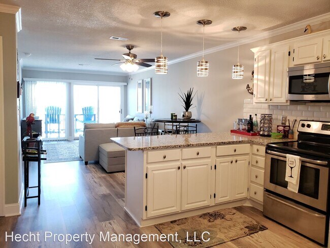 Building Photo - 7831 Spinnaker Bay Dr