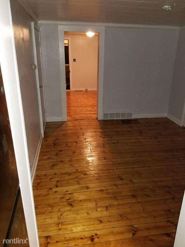 Building Photo - 3 br, 1 bath House - 2015 morgan hill
