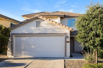 Building Photo - 856 W Calle Arroyo Norte