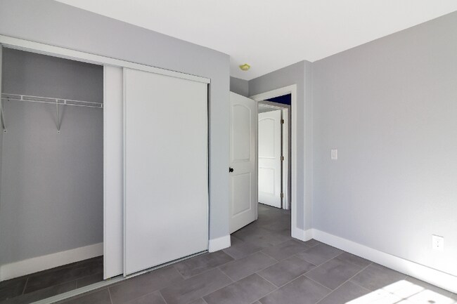 Foto del edificio - 2518 N McCarran St