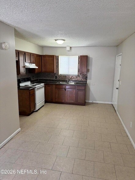 Foto del edificio - 5147 Westchase Ct