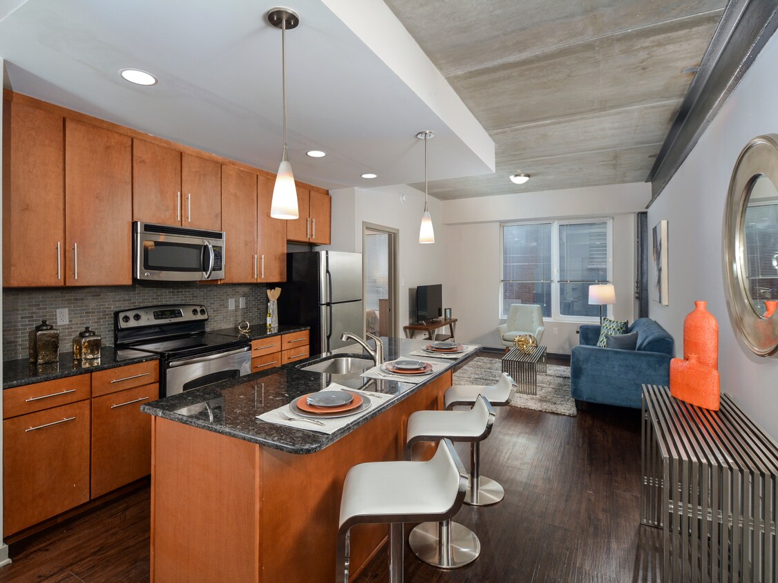 The Sansom Apartments Philadelphia, PA