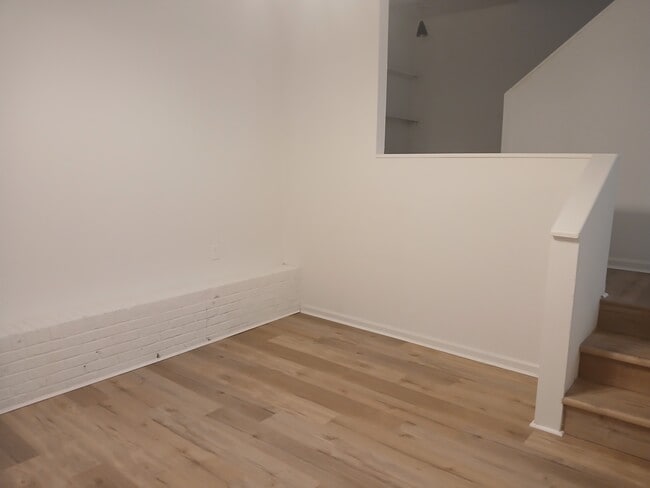 Photo - 861 W 48th St (Norfolk, VA) Townhome