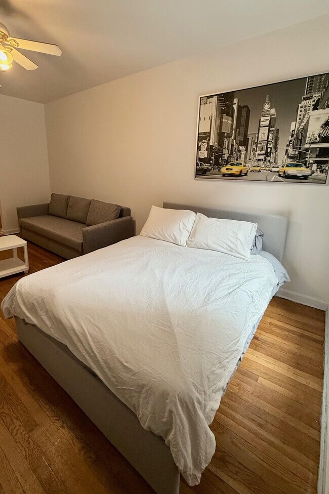 Foto del edificio - 1545 1st Ave