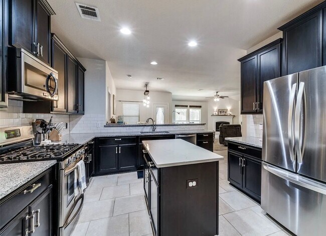 Foto del edificio - 3905 Shadewell St