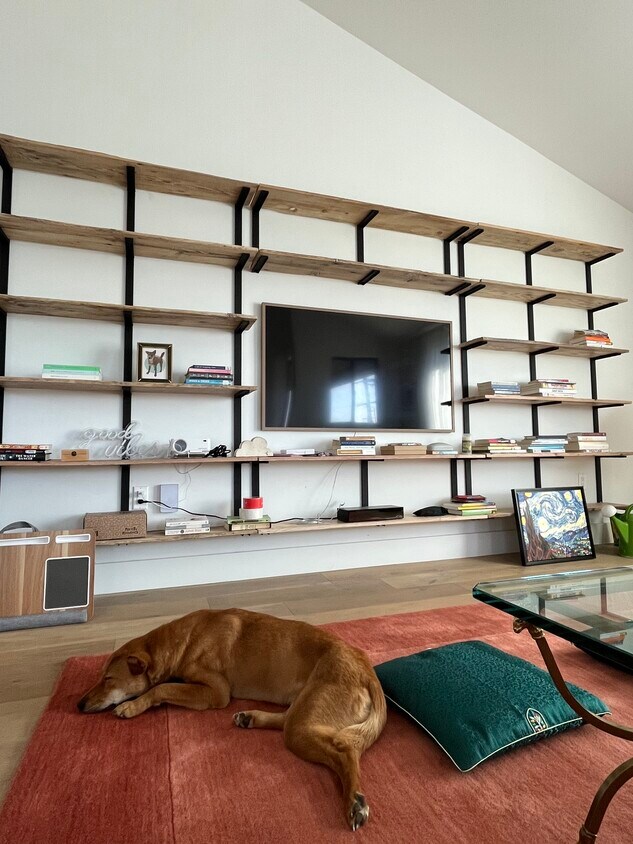 Foto principal - 599 Buntzman Way