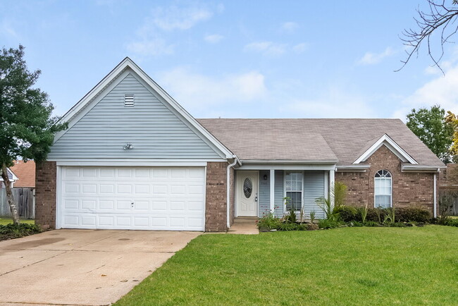 Building Photo - 7202 Brenwood Dr