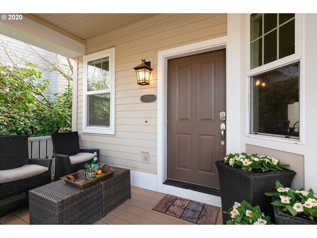 Foto del edificio - Lovely 3 Bed 2.5 Bath Forest Heights Subdi...