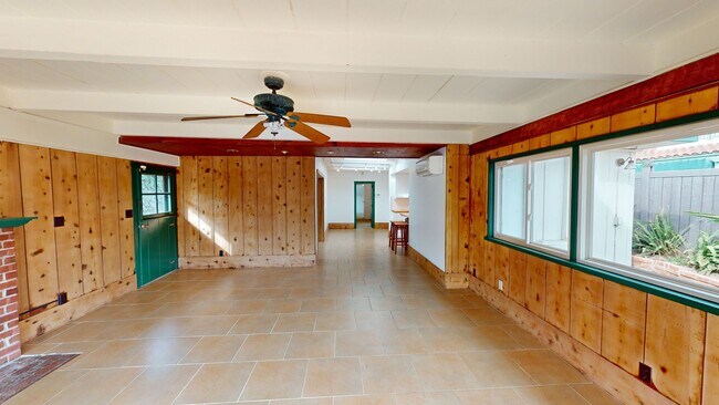 Building Photo - Coronado Village Beach Cottage | 2bd/1.5ba...