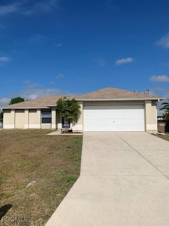 Building Photo - 703 SW 22nd St