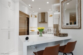 Building Photo - 365 5th Ave S Building Photo - 365 5th Ave S