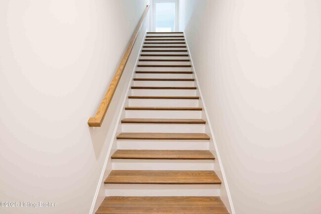 Foto del edificio - 6353 Meeting St