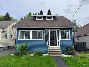 Building Photo - 113 Delmar Pl