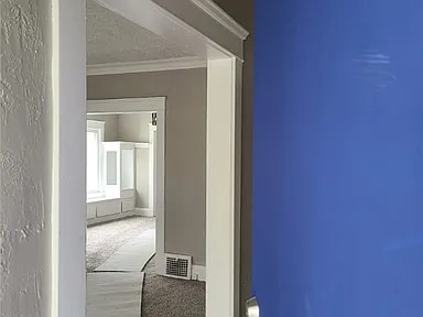 Building Photo - 1830 Mannering Rd