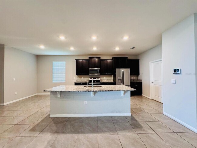 Building Photo - 8059 SW 57th Ct