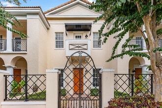 Building Photo - 8309 NW 8th Way