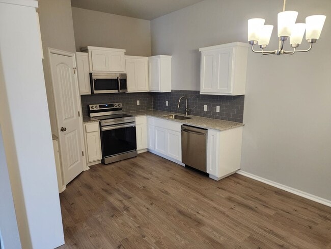 Building Photo - First Month Free!