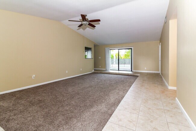 Building Photo - 3900 NW 115th Ave