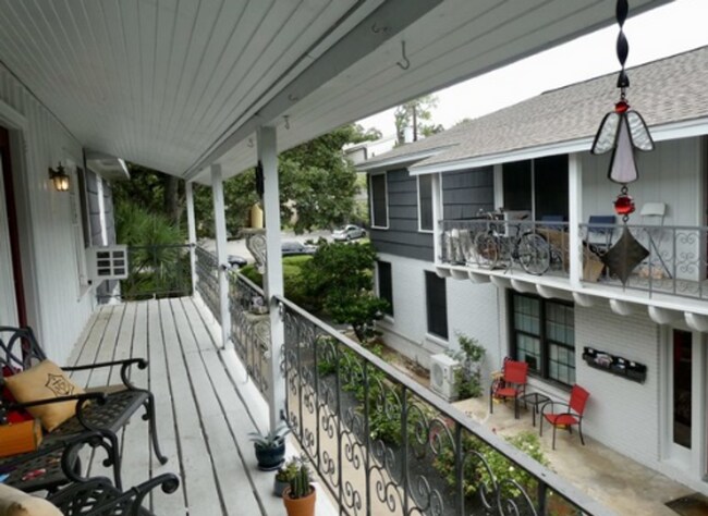Foto del edificio - Charming 2-bedroom, 1-bathroom apartment!