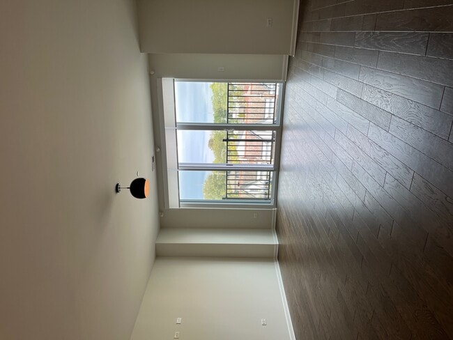 Foto del edificio - 115 Lake St