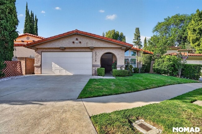 Building Photo - 23119 Valerio St