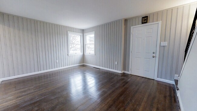 Building Photo - 209 E Evesham Rd