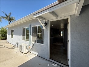 Building Photo - 2203 Felicia Ave