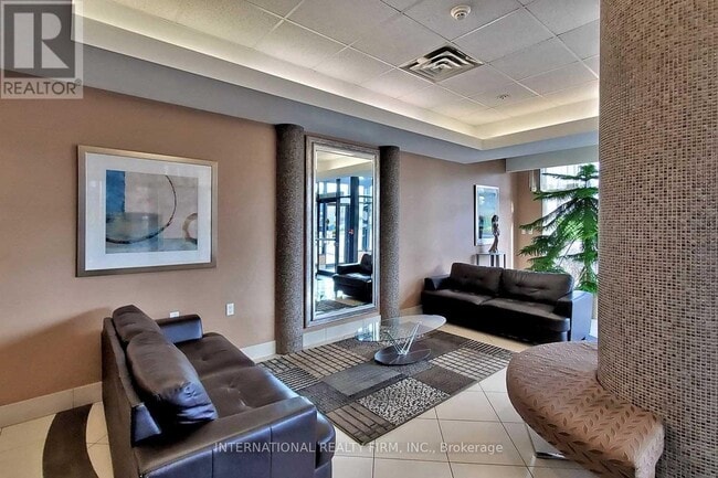 Building Photo - 872 Sheppard Ave W