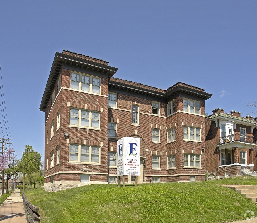 Primary Photo - 3867 Shaw Ave