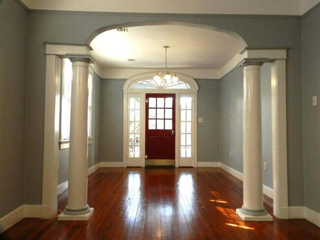 Foto del edificio - 4535 Canal St