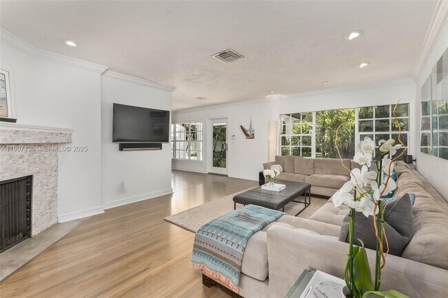 Foto del edificio - 9240 SW 69th Ct