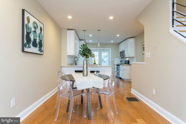 Foto del edificio - 2026 McClellan St