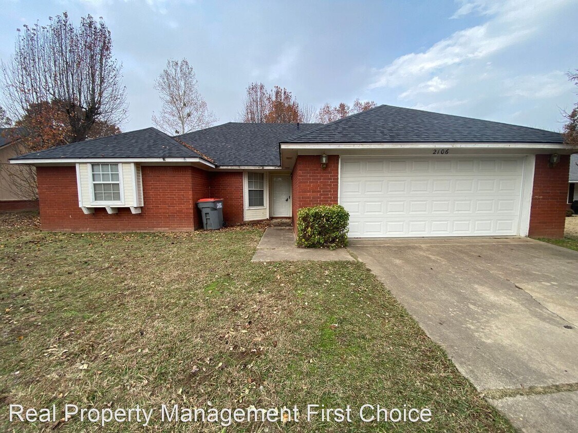 Primary Photo - 3 br, 2 bath House - 2106 Breckenridge Ter...