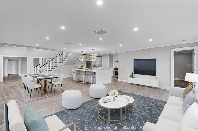 Foto del edificio - 311 E 8th Ave