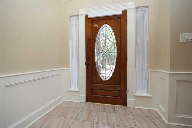 Building Photo - 1130 Barkston Dr