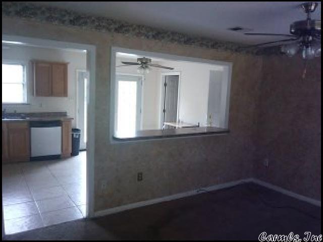 Building Photo - 14601 Joan Dr