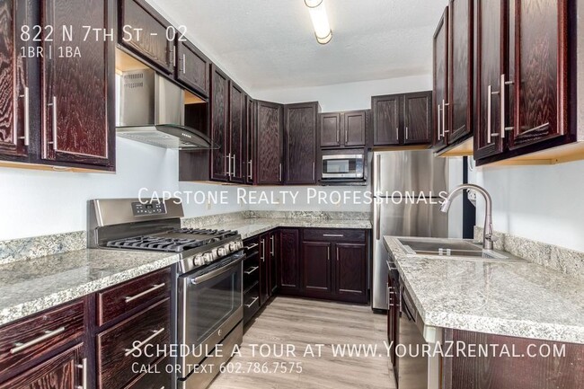 Photo - 822 N 7th St Apartment