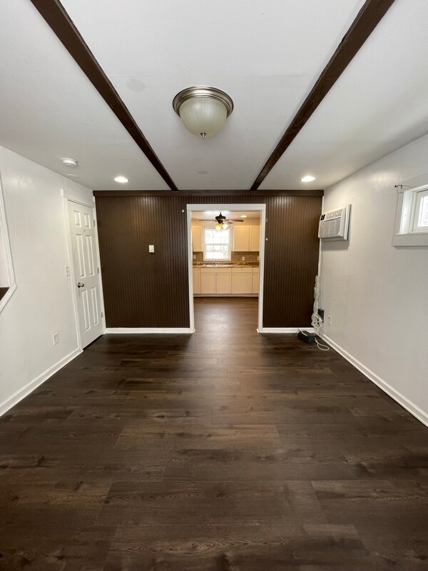 Foto del edificio - 1317 Massachusetts Ave