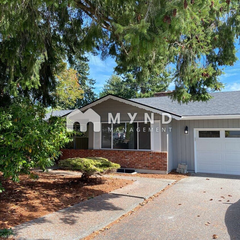 Primary Photo - 3 br, 2 bath House - 1005 Panorama Ct Unit 1