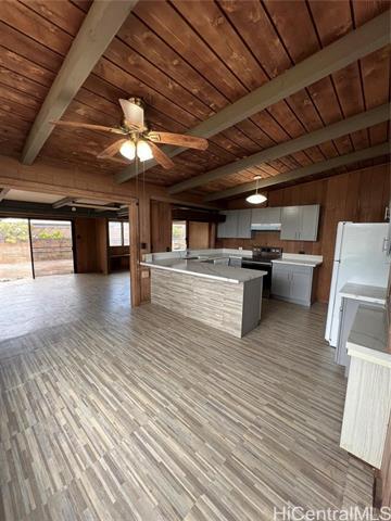 Building Photo - 2093 Aaniu Loop