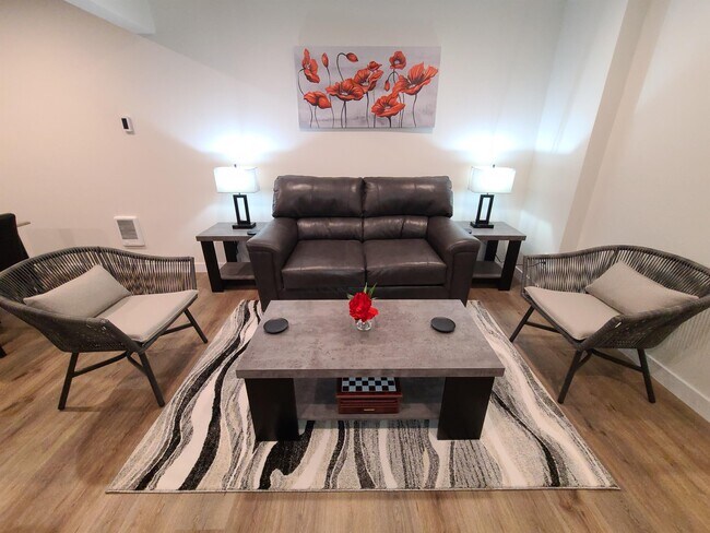 Foto del edificio - 820 S Collins Rd