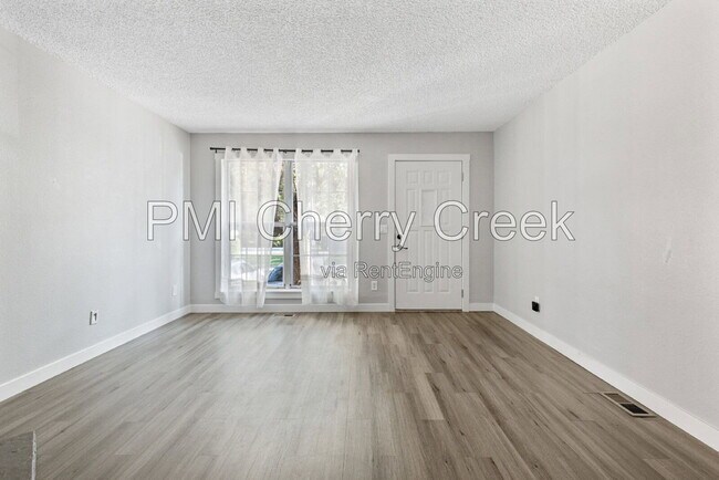 Building Photo - 1223 S Idalia St