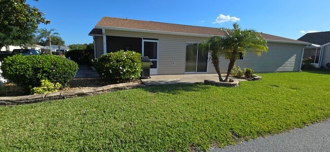 Building Photo - M650 Richland Rd (VCNW/M10)